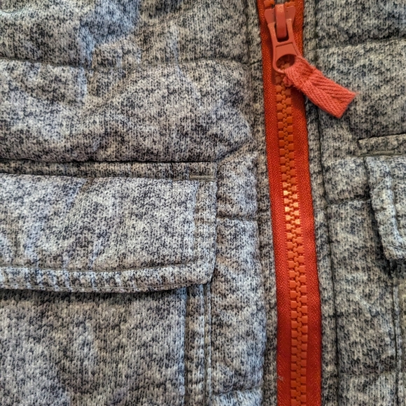 🍁2/$7🍁LITTLE ME Marled Grey Hooded Puffer Vest with Pockets - Picture 3 of 3
